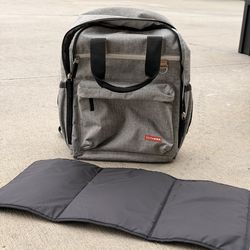 Skip-hop Dipar bag + Changing mat