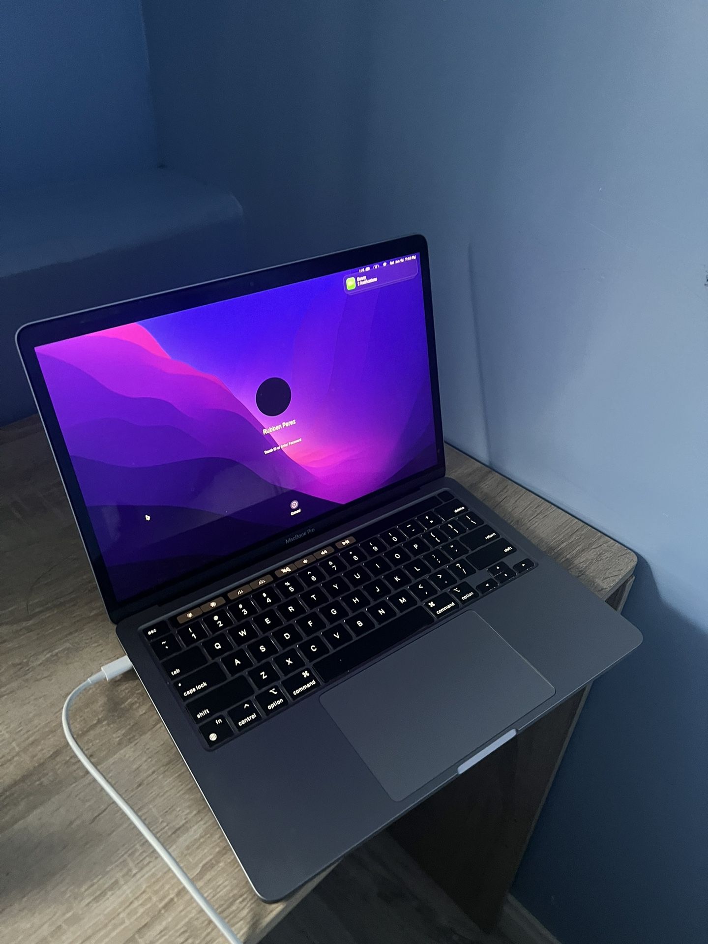 MacBook Pro 13.3" Laptop - Apple M2 chip - 8GB Memory - 256GB SSD (Latest Model) - Space Gray