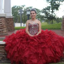 quince/sweet sixteen dress