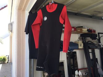 Ladies or Junior Wet Suit