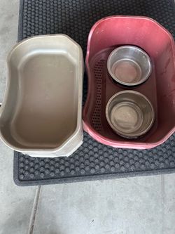 2 Bolls de Aluminio con Stand , para Perro