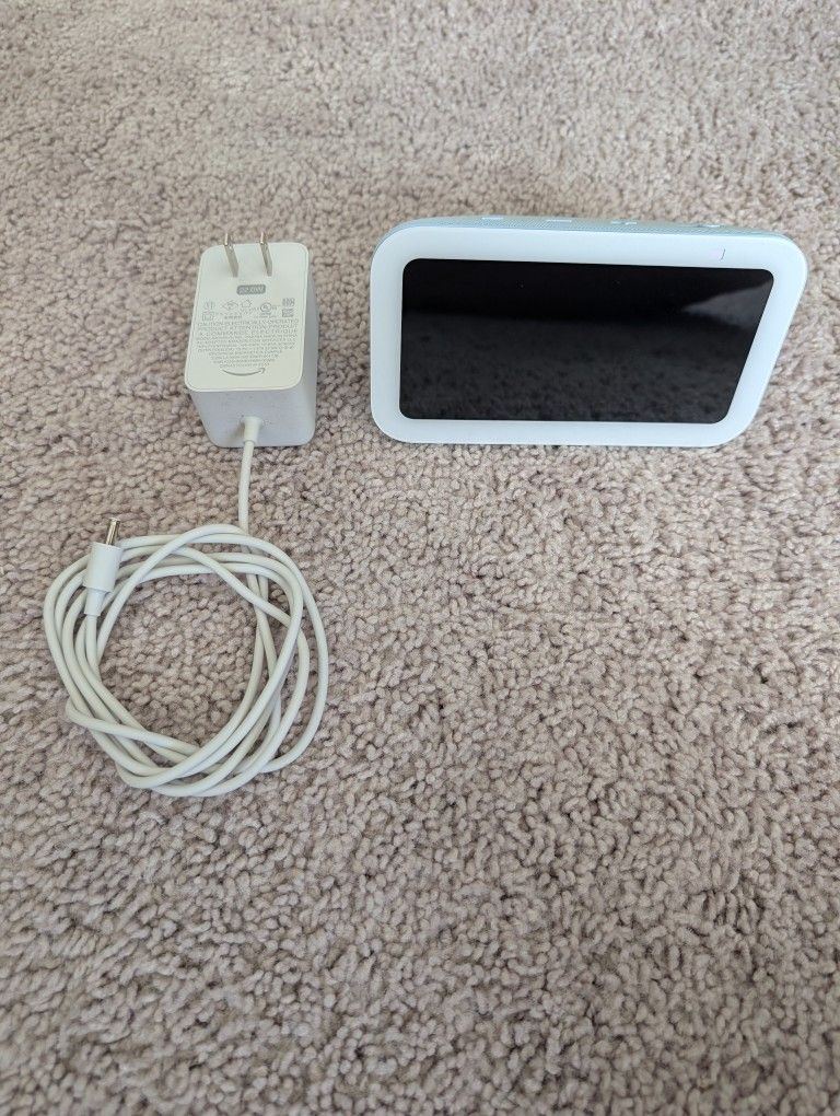 Amazon Echo Show 5 Alexa Blue