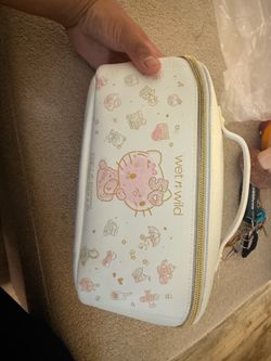 Hello Kitty Makeup Bag Wet n Wild White