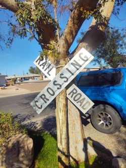 RAILREDUCED TO $70 RAILROAD XING SIGN 7 FEET TALL VINTAGE