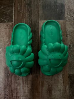 Takashi Murakami Ohana Full-Bloom slides (Size: 9)