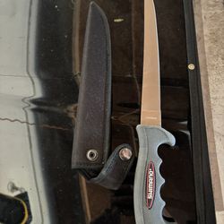 Shimano Fillet Knife and 2 other Knives