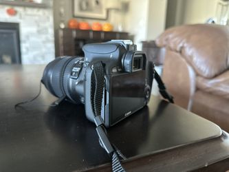 canon eos rebel SL1