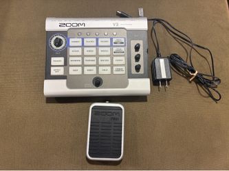 Zoom V3 vocal effects creator