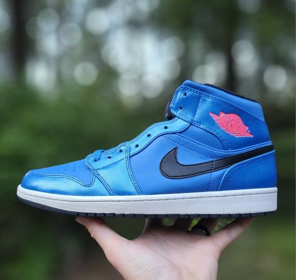 2014 Vintage Nike Air Jordan 1 Mid OG Sport Blue Infrared Mens Size 11.5 Xi Iv Supreme Air Max 4 5