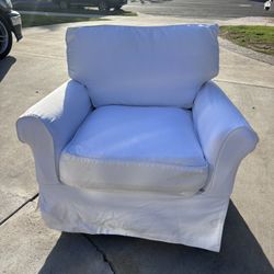 🛋 $90 OBO White Swivel Sofa / Armchair – Slipcovered & Cozy