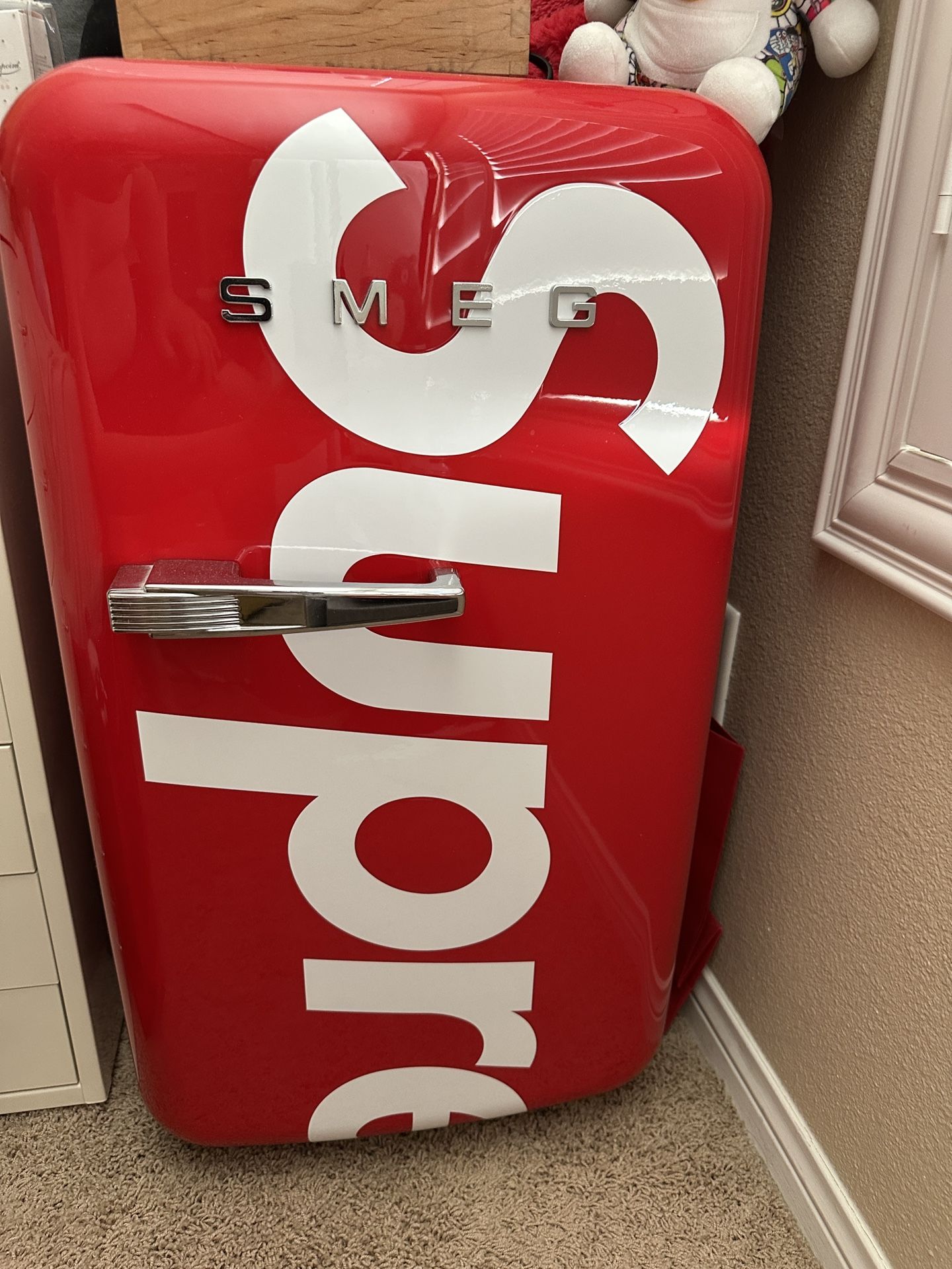 New Supeme X Smeg mini Fridge