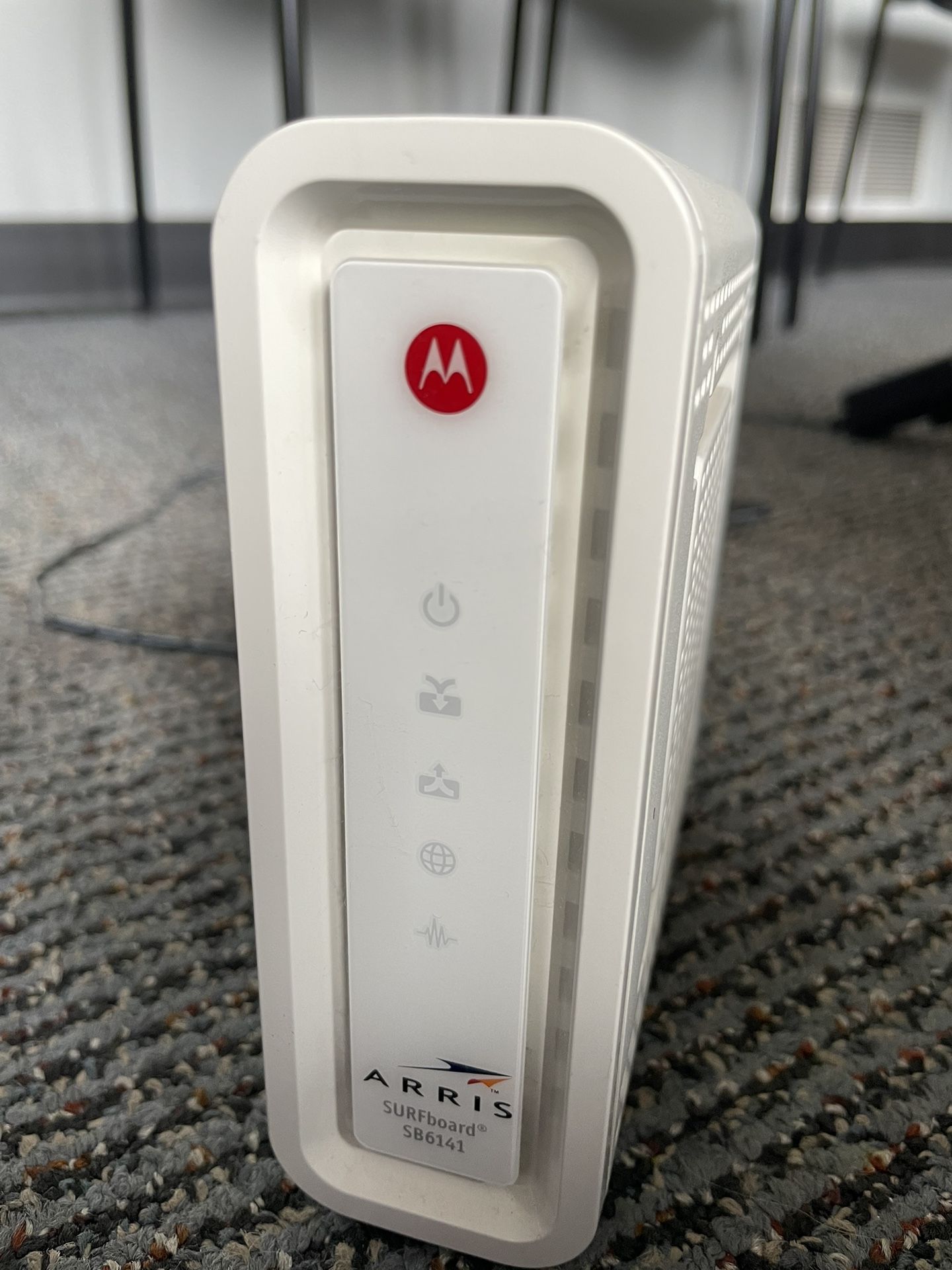 Surfboard Internet modem SB6141