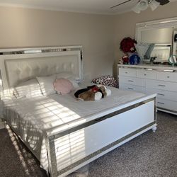 Bedroom Set 