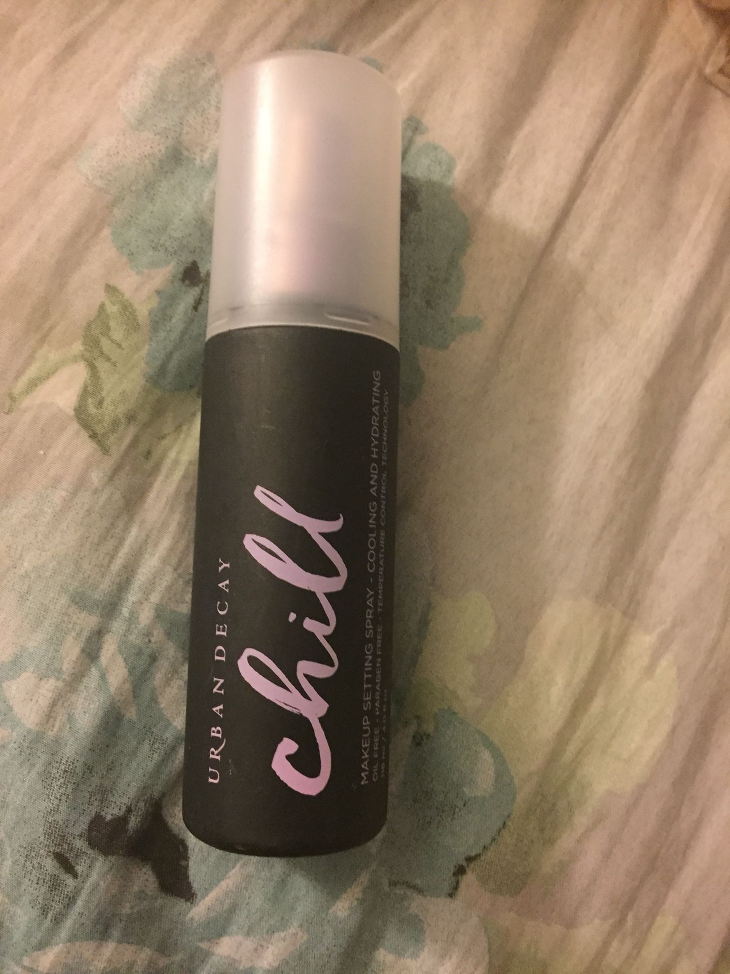 Urban decay chill setting spray authentic