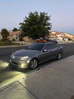 2010 Mercedes Benz C300