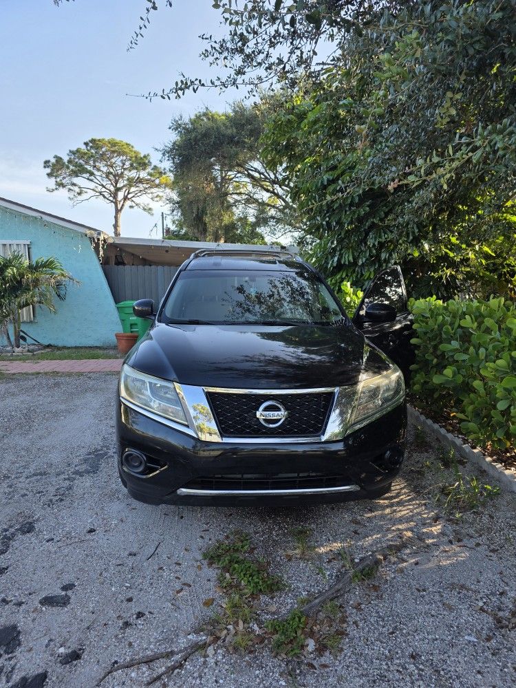 2014 Nissan Pathfinder
