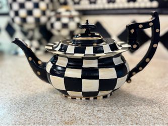 Black and white checkered teapot