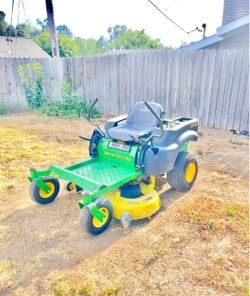 John Deere Riding Mower ZERO TURN