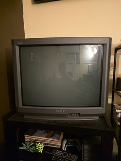 Sony KV-27V42 CRT TV