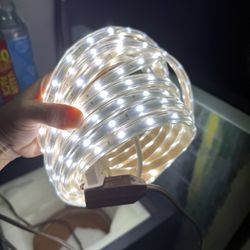 New 19.6 (6m) Ft Cool White Tape LED Lights.( I Have 3 If You’re Interested 