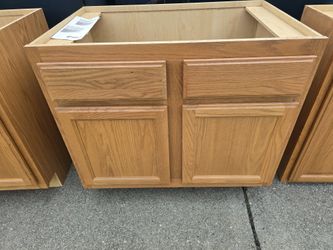 Cabinets / Vanities - New
