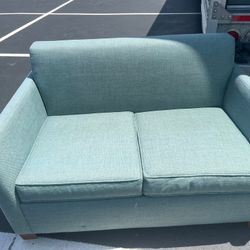 Teal Green Pull Out Couch