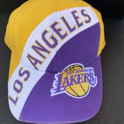 Adidas Lakers Hat 