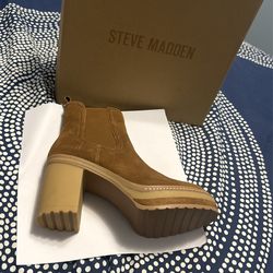 Steve Madden Women's Lexa Ankle Boot.