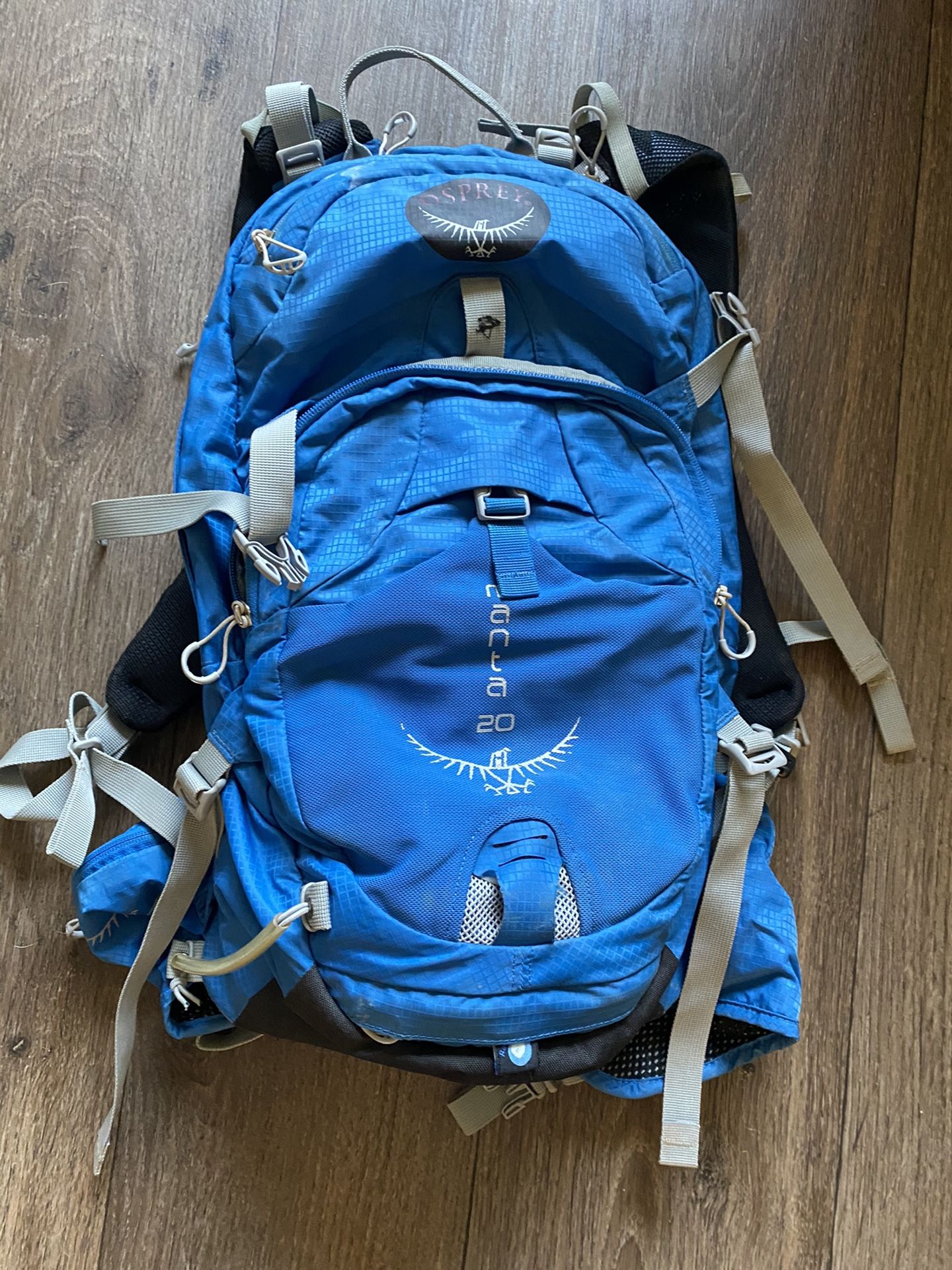 OSPREY manta 20 hiking backpack