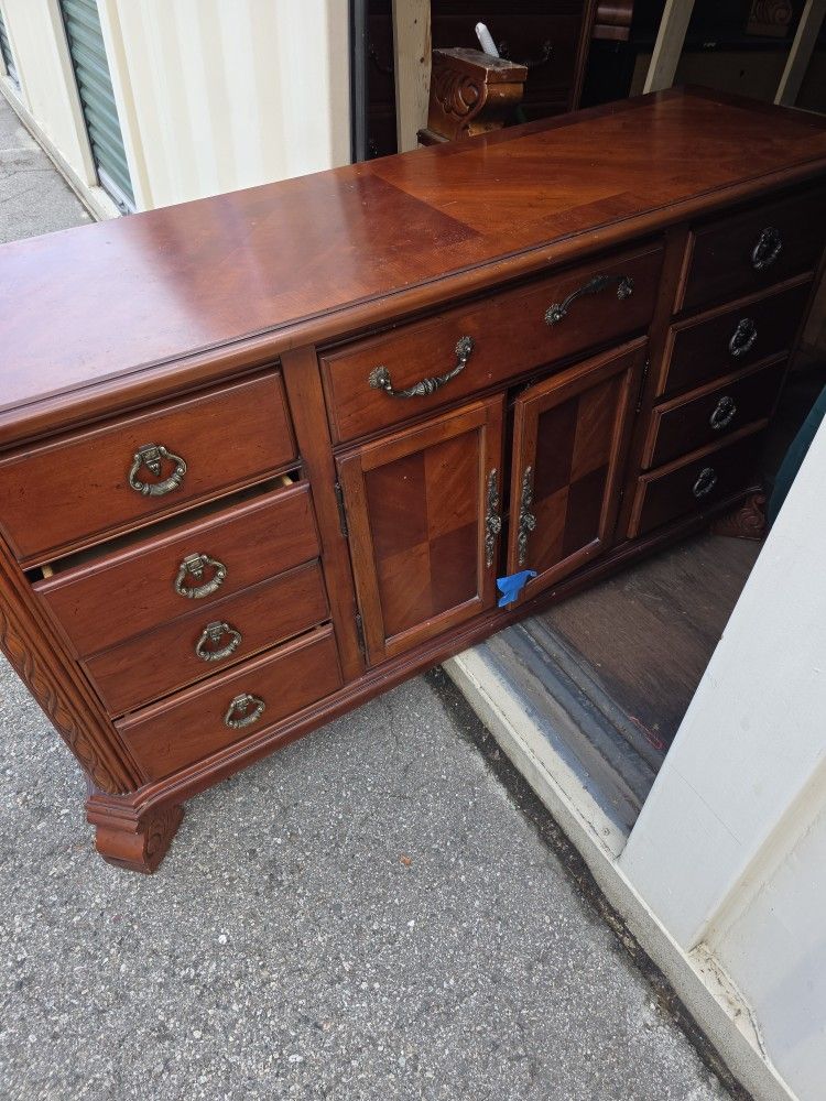 Sleigh Bed Set + extra bed