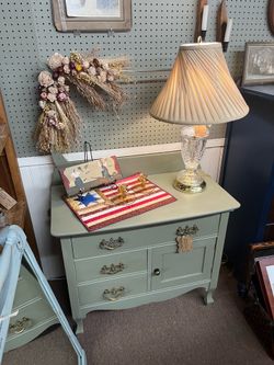 Antique Wash Stand w/ Dried Flowers