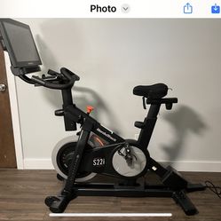 S22i Nordic track Stationary Bike