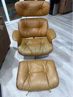 Brown Leather Lounge Chair and Ottoman
