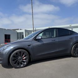 2020 Tesla Model Y