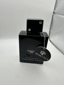 "The Secret Club Intense EDP 100ml 🖤 Aroma Cítrico, Amaderado y Ahumado – Secret Plus"The Secret Club Intense — Confianza embotellada 🖤
