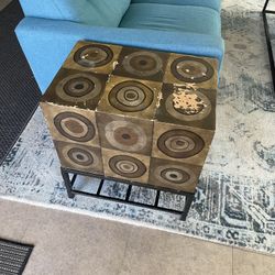 Free End Table With Storage