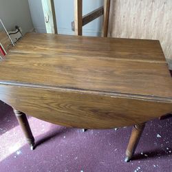 Vintage Drop Side Table And Chairs