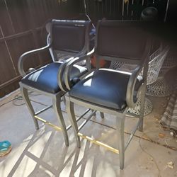 Bar Stools With Arms