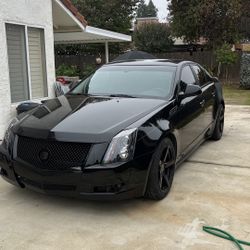 2009 Cadillac CTS(price is negotiable dm for more pics)