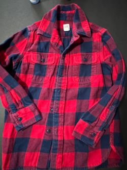 Boys Gap Red and Navy Plaid Button-Up Shirt Size L