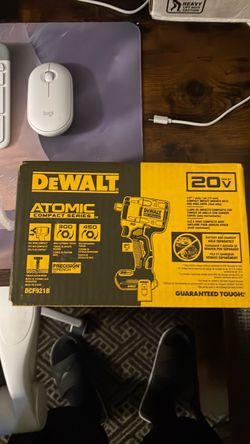 Brand New DeWalt Atomic Compact Series