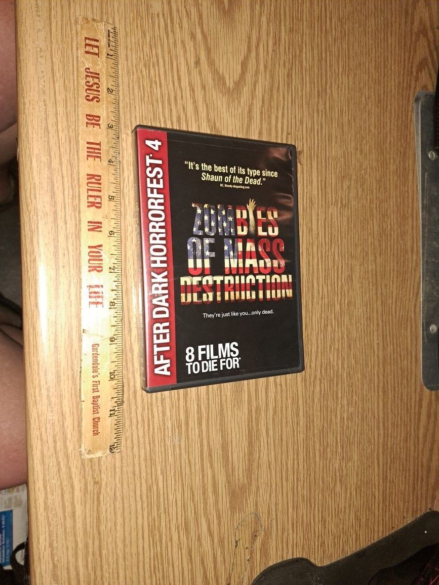 DVD- Zombies Of Mass Destruction
