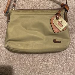 Dooney & Bourke 