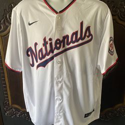 NWT Washington Nationals Men's Jersey