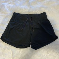 Women’s Lululemon Shorts Size 4