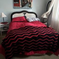 Queen Wicker Bedroom Set  