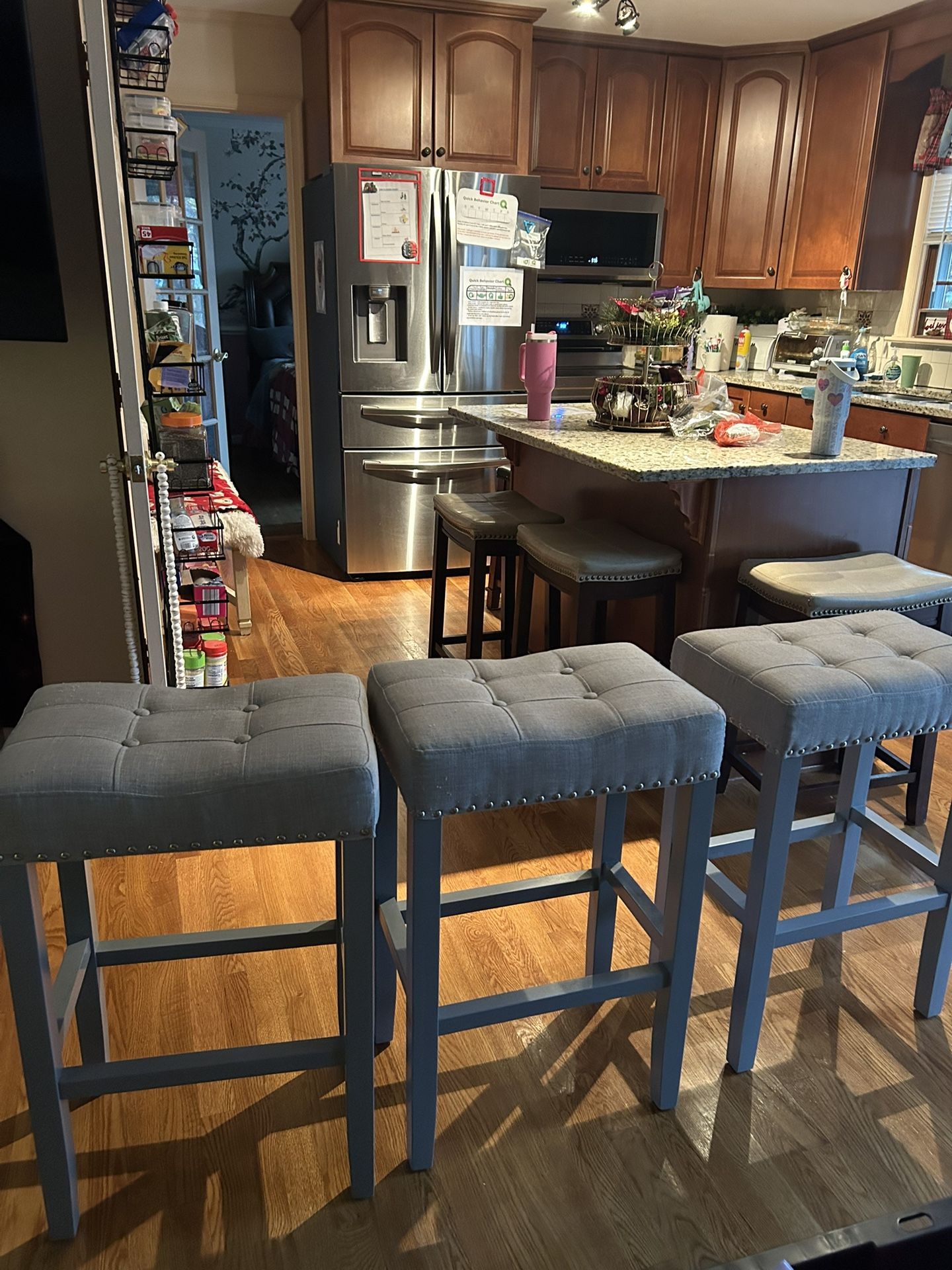 3 Bar Stools