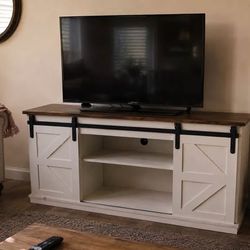 Farmhouse style tv Stand  (new in the box)