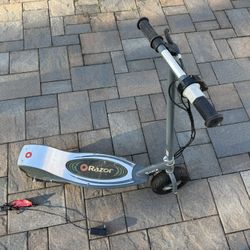 Electric Razor Scooter E100