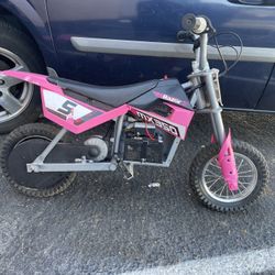 Razor Electric Dirt Bike  Has Charger And Battery Need Replaced Soon In Near Future 